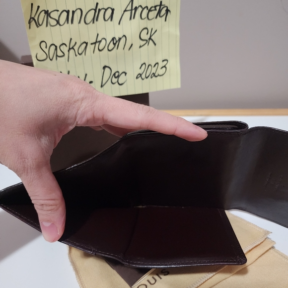 ❌SOLD❌ Louis Vuitton Monogram Vernis Elise Compact Wallet - Picture 8 of 12